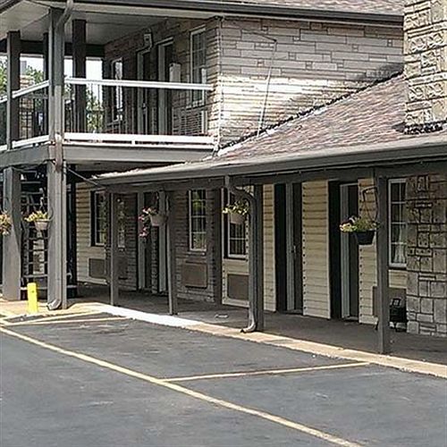 Royal Relax Inn Fairmont City Exterior foto